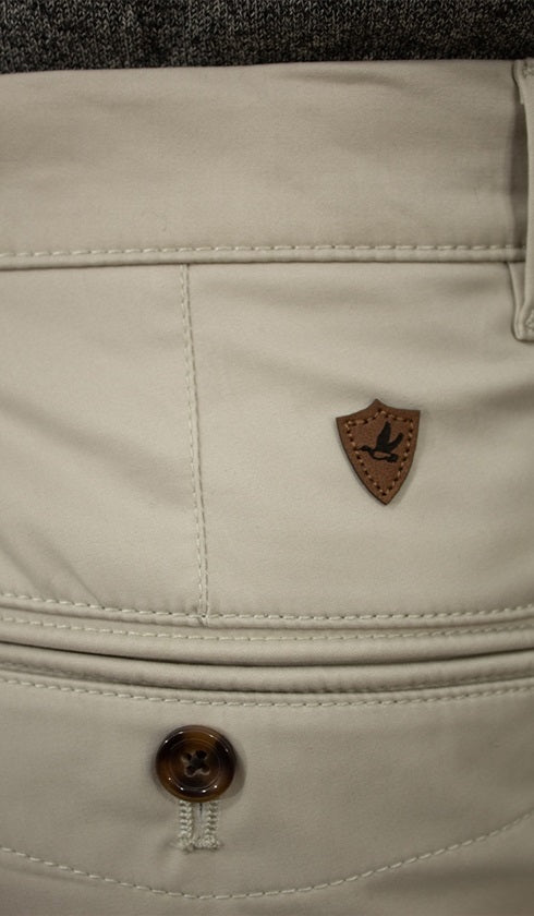 Calça Sarja Lisa Bolso Faca Com Stretch Importada