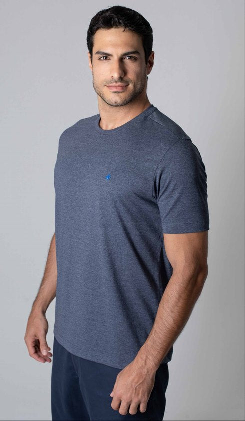 T-Shirt Gola Careca Com Bordado