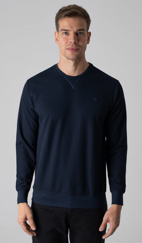 Blusão Gola Careca Liso Com Detalhe V