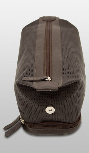 Necessaire Couro Viagem Furadinha