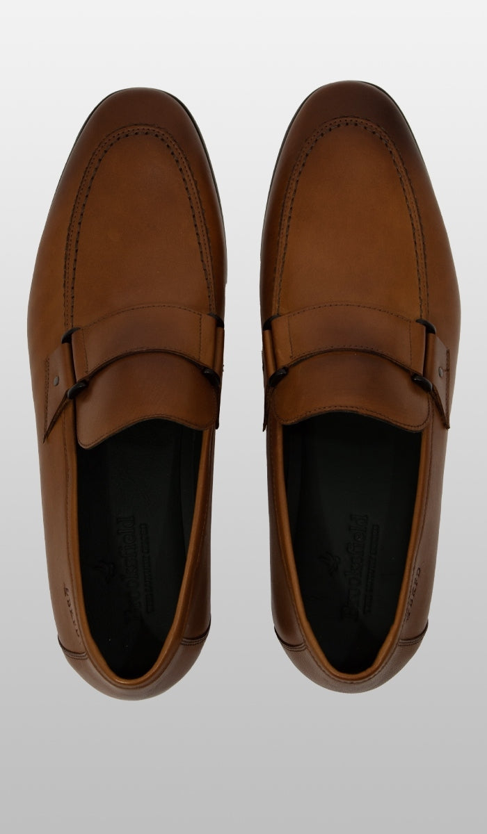 Sapato Mocassim Com Fivela Lateral Dupla