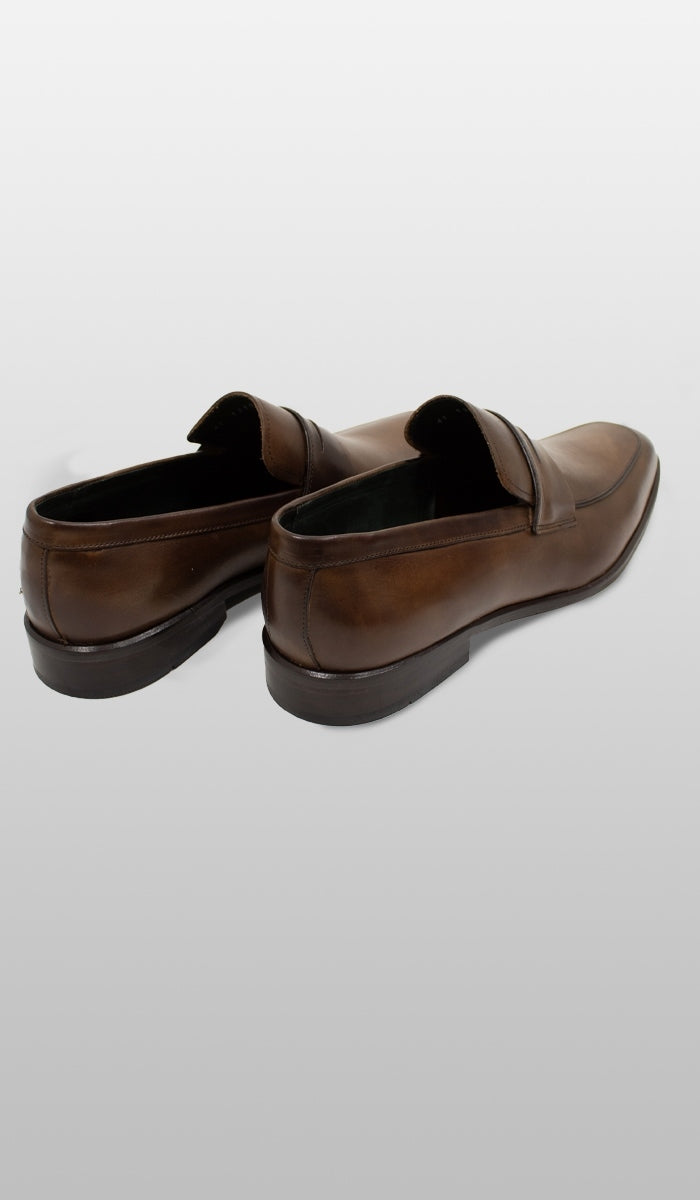 Sapato Mocassim Suiça Gold