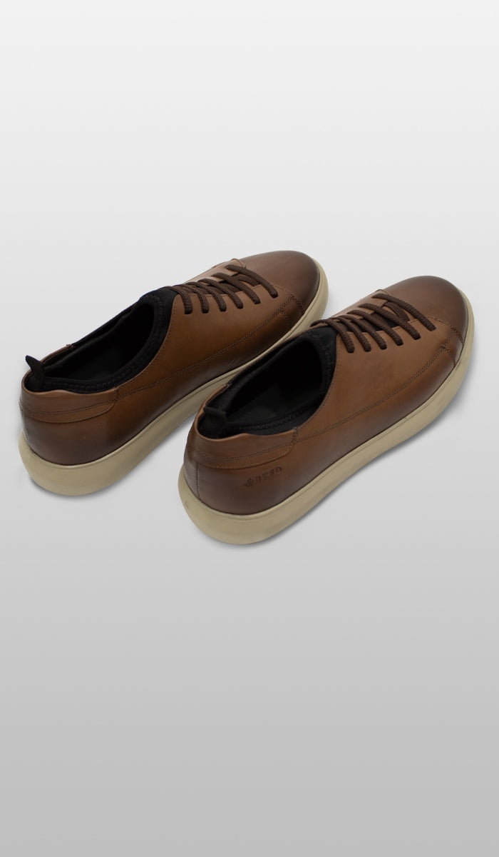 Tênis Couro Com Interno Neoprene