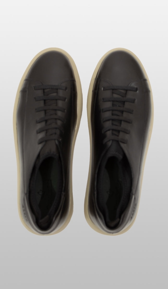Tênis Couro Com Interno Neoprene
